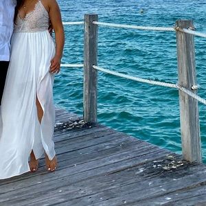 White maxi dress